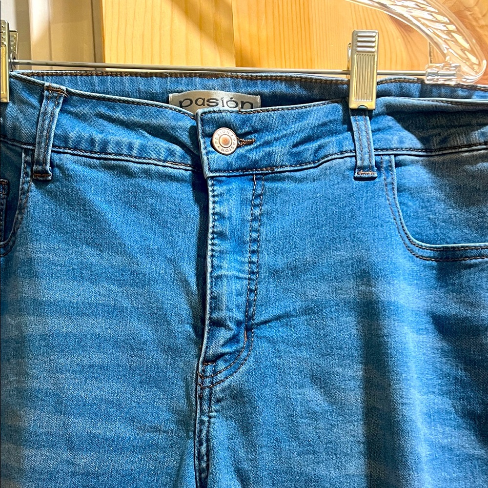 Pasion ladies denim jeans size 16 tall